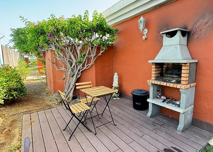 Vakantiehuis Flamboyant Tree Garden